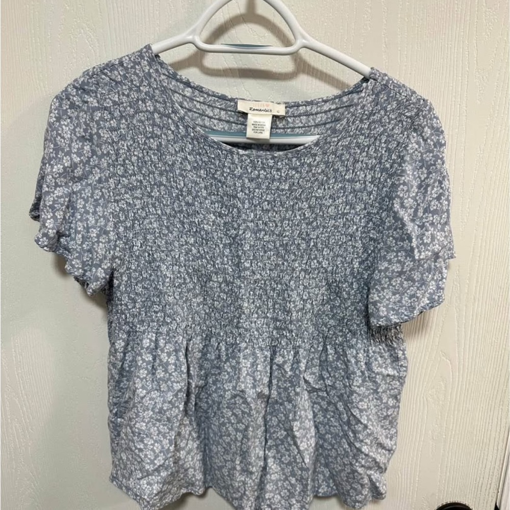 Women's Blue Floral Top